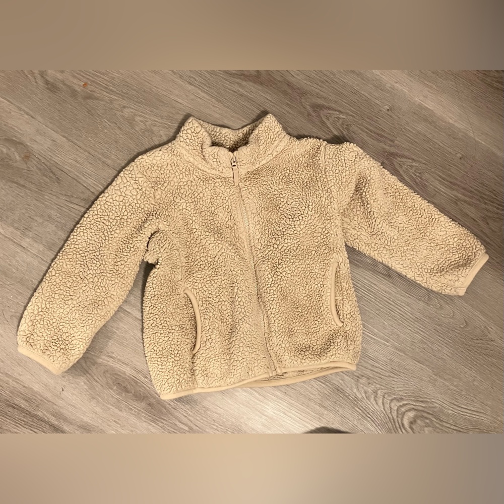 Size 3-4 Kids Fleece